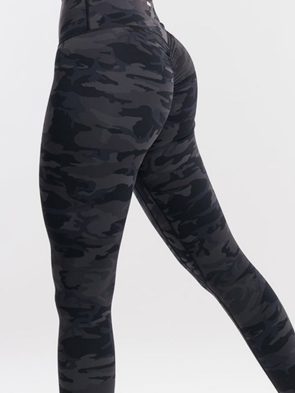 ECHT Force Scrunch Leggings in Black Camo size XS